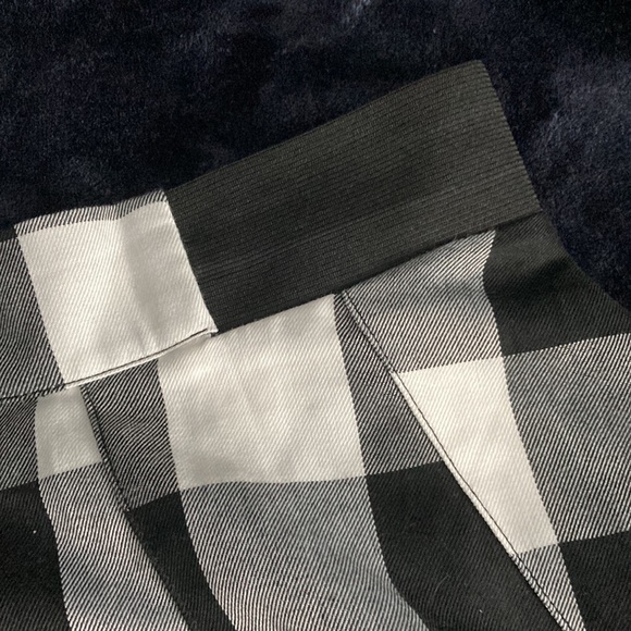 Torrid size 3 skirt - Picture 5 of 7